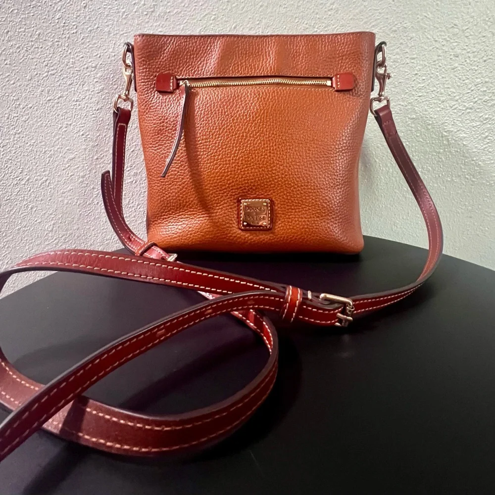 Dooney & Bourke Florentine Allison Pebble Grain Leather Crossbody Bag Purse Set